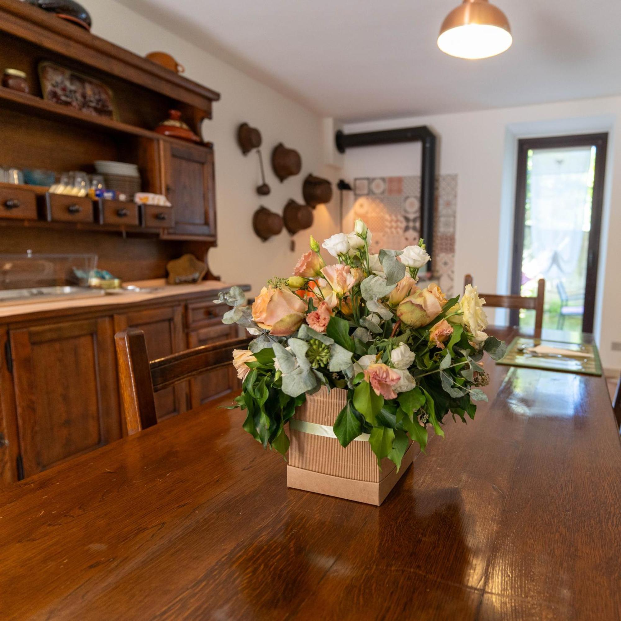 Bed and Breakfast A Casa Di Tom à SantʼAmbrogio di Valpolicella Extérieur photo