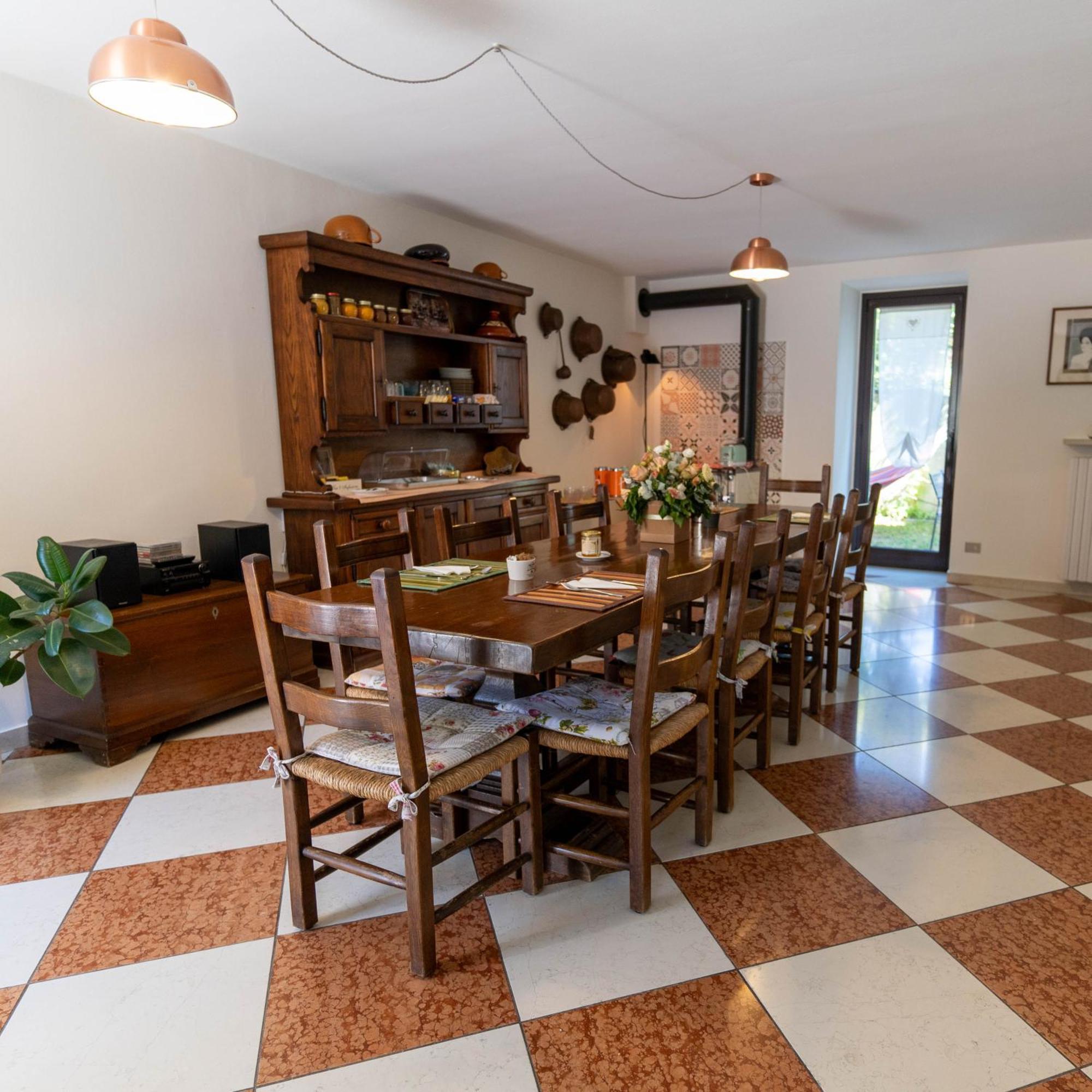 Bed and Breakfast A Casa Di Tom à SantʼAmbrogio di Valpolicella Extérieur photo