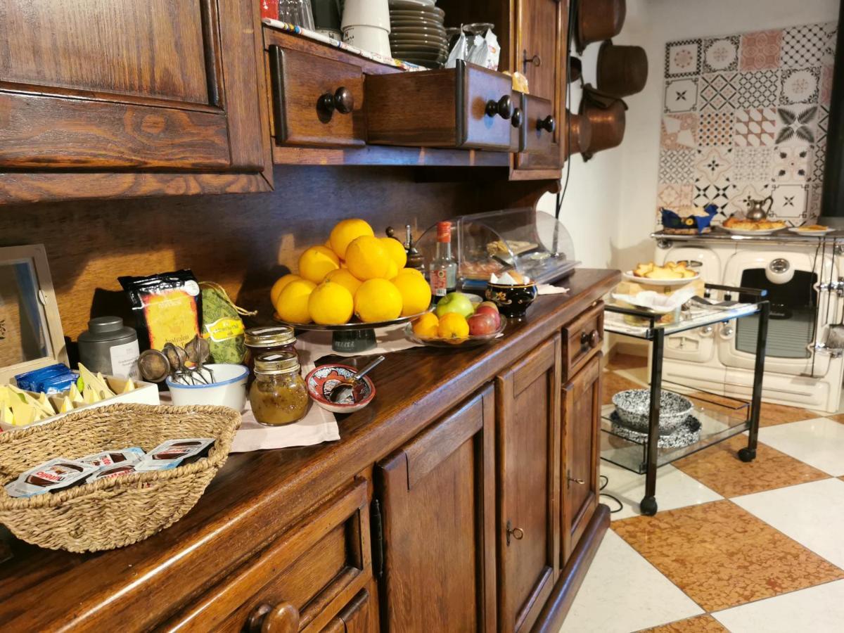 Bed and Breakfast A Casa Di Tom à SantʼAmbrogio di Valpolicella Extérieur photo